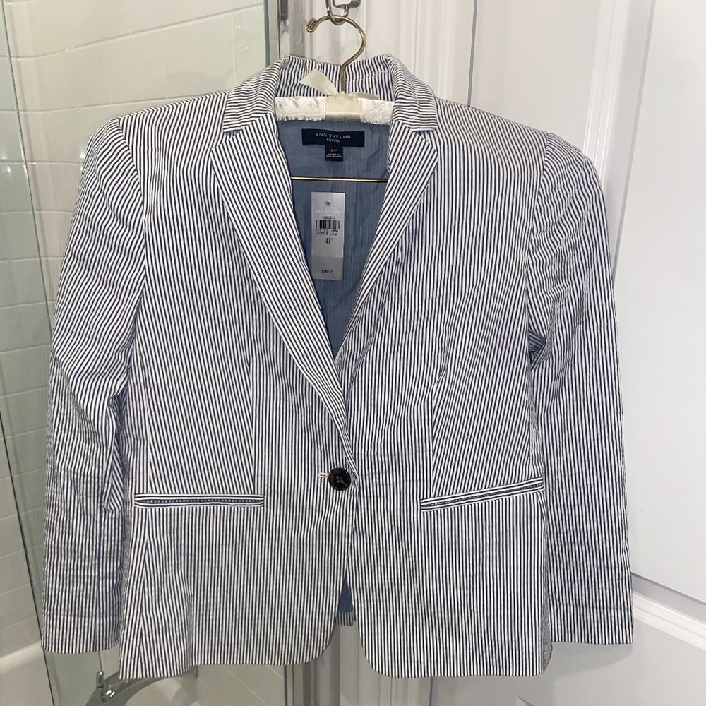 Ann Taylor Blue and White Seersucker Petite Blazer